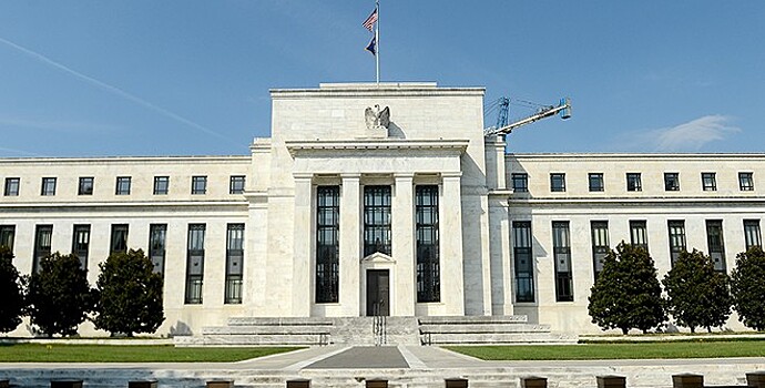 ФРС США возвращается к скупке активов