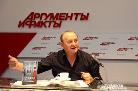 Роман Сенчин, Януш Леон Вишневский и другие писатели приедут в Барнаул