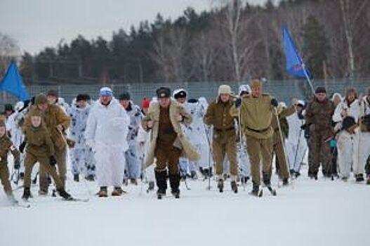 Красноярцы приняли участие в ретрозабеге на празднике спорта «Лыжня России»