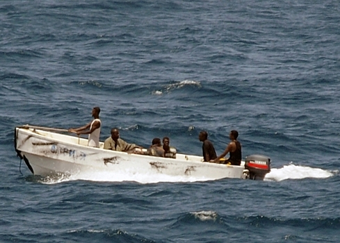 Пираты воспользовались захваченным судном для нападений