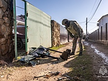 В Севастополе показали упавший на частный дом беспилотник