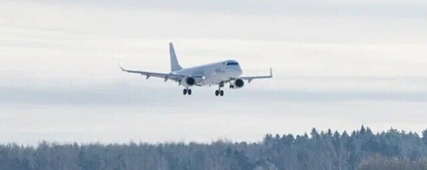 Аэропорт Калининграда начал принимать дальнемагистральные самолеты Boeing 777