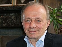 Писателю Андрею Арьеву исполнилось 80 лет