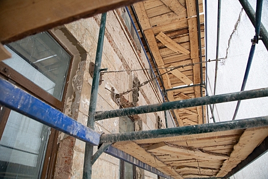 В Петербурге за пять лет потратили на ремонт фасадов жилых домов 4,5 млрд рублей