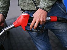 Кабмин принял новые меры по стабилизации цен на бензин