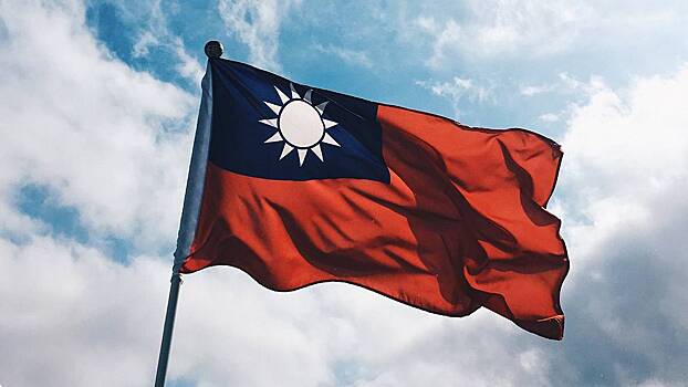 Минобороны Тайваня зафиксировало приближение к острову 71 самолета Китая