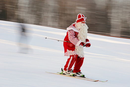 На курорте «Архыз» в Новый год пройдет горнолыжный спуск Дедов Морозов