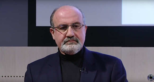 «России нужно больше новых частных компаний». Нассим Талеб — о необходимости дать свободу малому бизнесу