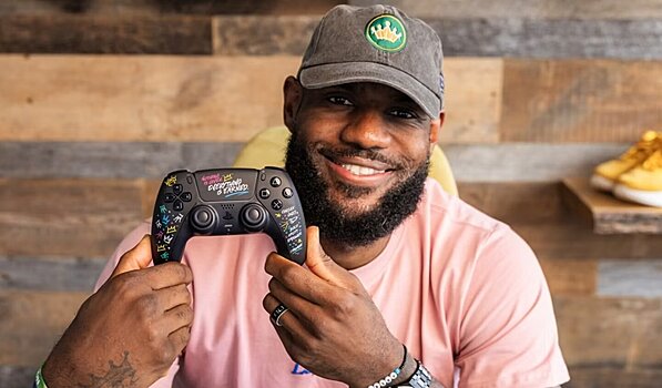 Энтони Дэвис: «Леброн Джеймс в Топ-1000 в Madden сейчас. Недавно выиграл у 164-го в рейтинге»