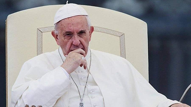 Папа Римский заболел бронхитом