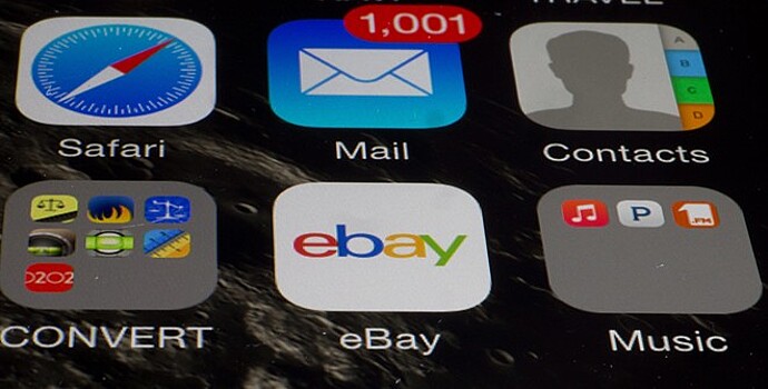 Роскомнадзор потребовал от eBay удалить объявления о продаже военных наград