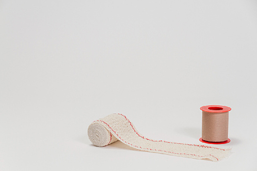 «Ударила ножом, а рану заклеила лейкопластырем»: амурчанка убила сожителя