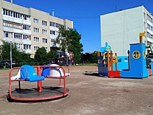 Специалисты приступили к благоустройству детской площадки в поселении Щаповское