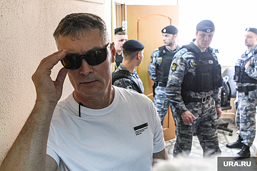 Свердловская прокуратура подавала жалобу по делу Ройзмана* из-за вручения приговора