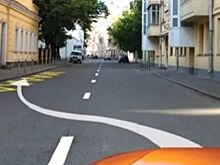 Изучаем ПДД. Разрешена ли остановка в указанном месте?