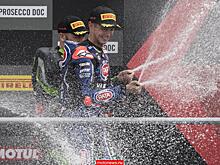 WSBK: Победитель шестого этапа (Великобритания) - голландец ван дер Марк на мотоцикле Yamaha