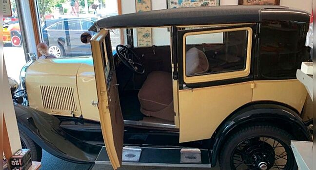 В России на продажу выставили Ford 1927 года выпуска за 3,35 млн рублей