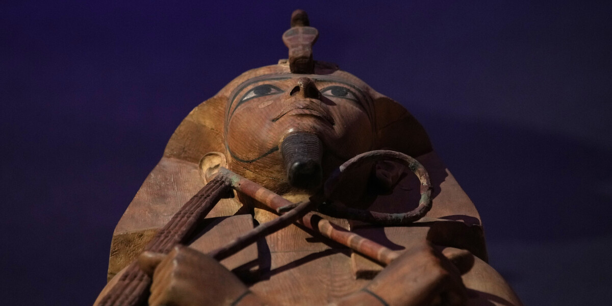 Оригинальный саркофаг фараона Рамзеса II нашли в Египте