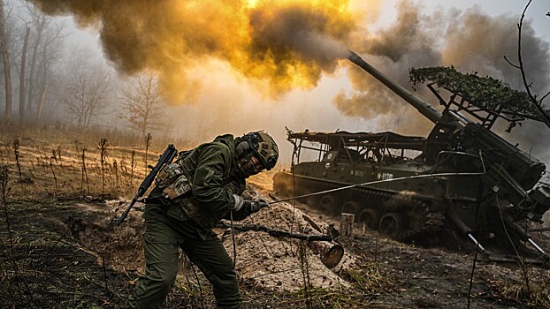 Солдат ВСУ обвинили в размещении САУ у жилых домов