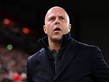 «Совершили слишком много ошибок». Слот – о борьбе «Ливерпуля» за выход в Лигу чемпионов