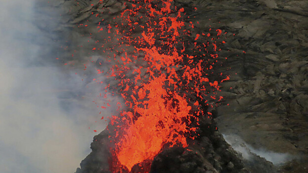 Извержение вулкана позволило геологам «заглянуть» на 20 км под землю