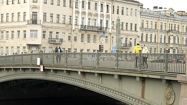 В Петербурге высчитали соотношение девушек и парней