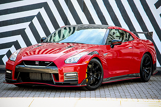 Nissan оставил европейцев без GT-R, и вот почему