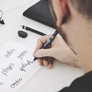 Как развить красивый почерк