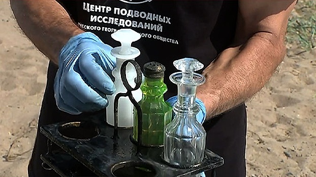 Специалисты показали найденные на дне Финского залива артефакты