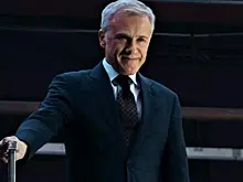 Кристоф Вальц манипулируют сотрудниками в тизере «Консультанта»