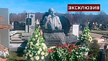 Памятник российскому журналисту Лысенко открыли на Троекуровском кладбище