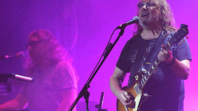 РИА Новости: директор певца Кузьмина рассказал о его самочувствии