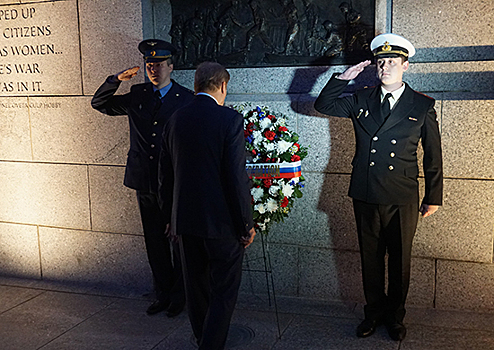 В США по инициативе Минобороны России прошла Мемориальная акция «Свеча памяти»