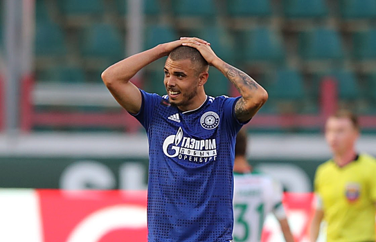 С «газпромовским» клубом поступают нечестно. Премьер-лигу все-таки придется расширять?