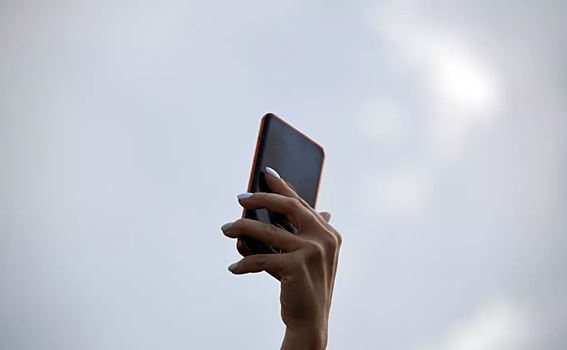 Reuters: Европа останется без мобильной связи