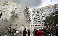 В Белгороде пожар вспыхнул в доме, разрушенном ракетным ударом ВСУ