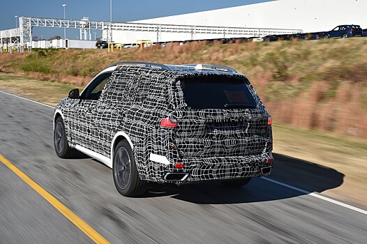 «Заряженный» BMW X7 M уже в планах производителя