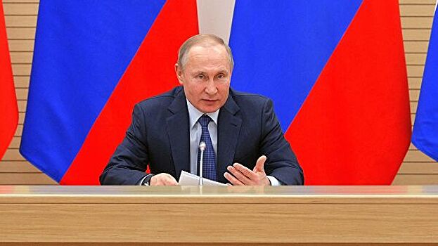 В Кремле посетовали, что политологи постоянно "уходят Путина"