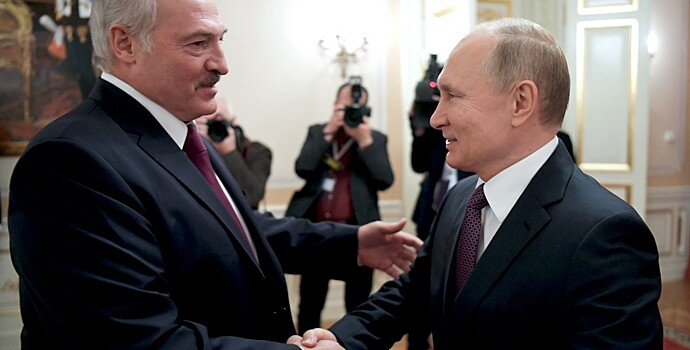 Путин вбивает клин между Лукашенко и Помпео