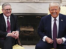 Стэн Коллимор: «Через 30 лет новый Трамп под кислотой оскорбит главу Китая или Индии, и все это очень плохо кончится. Помните, нам казалось, что хуже Буша-младшего в США уже не будет?»