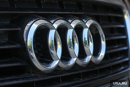 Силовики отобрали у свердловчанина Audi А4 за долг в млн рублей