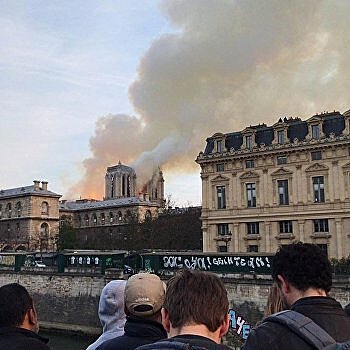 «Мечеть парижской богоматери». Армяне и турки вступили в схватку за «район Бриджит Бардо» в Париже