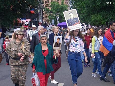 «Бессмертный полк» прошел по улицам Еревана