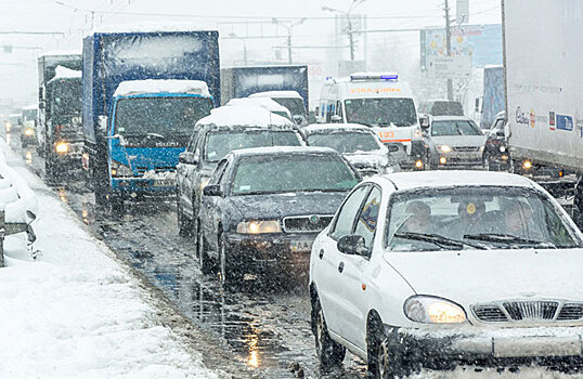Первый снег остановил Краснодар, Ростов и трассу «Дон»