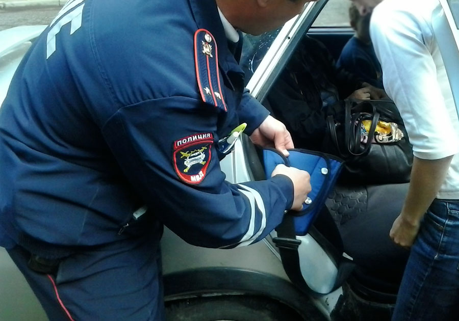 Шторки безопасности в автомобиле