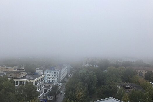 Мутное торжество: в День города Нижний Новгород окутал туман