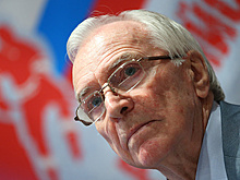 "В хоккее с 14 лет по сей день". Трехкратному олимпийскому чемпиону Давыдову — 80 лет