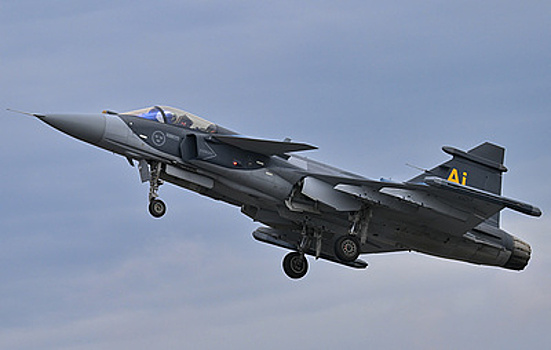 Швеция хочет оплатить истребители для ВСУ из замороженных активов РФ