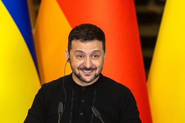 В Раде посоветовали Зеленскому перестать строить из себя смесь вурдалака с посмешищем