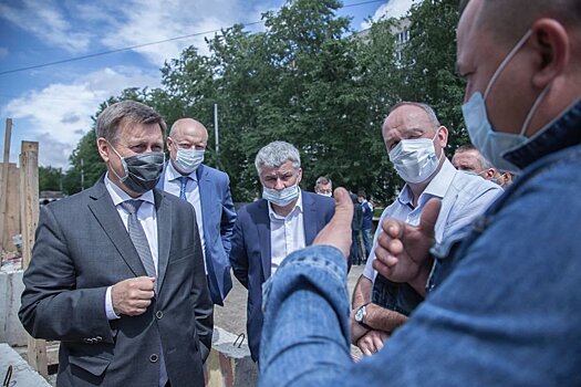 Теплотрассу на Сибиряков-Гвардейцев в Новосибирске заменят к концу июля